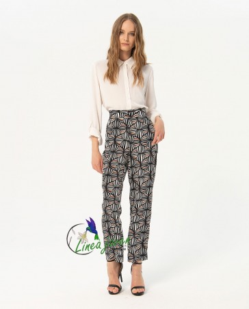 Pantalón largo recto talle...