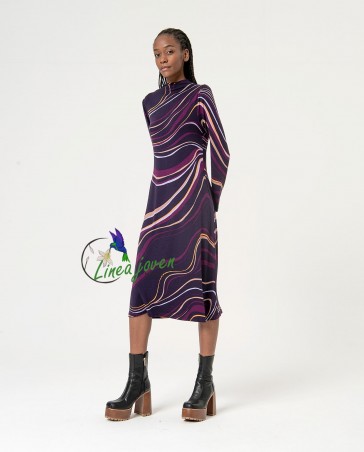 Vestido midi elástico...