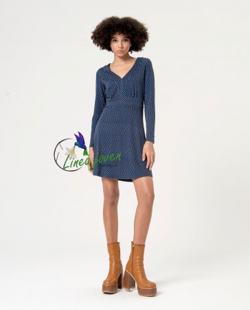 Vestido corto elástico...