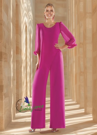 Mono de fiesta fucsia