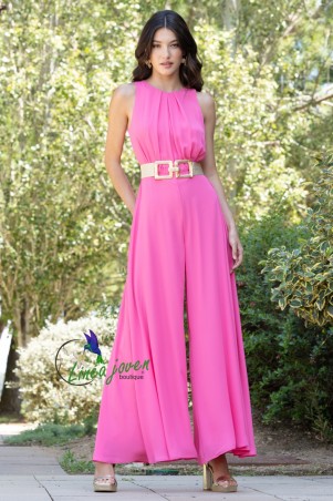 Mono de fiesta rosa con...