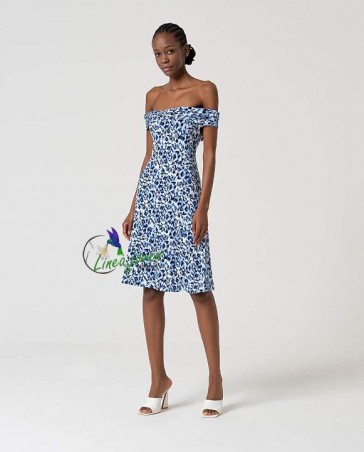 Vestido corto elástico...