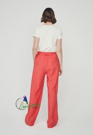 Pantalón coral gomas....