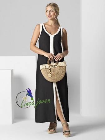 Vestido largo negro línea...