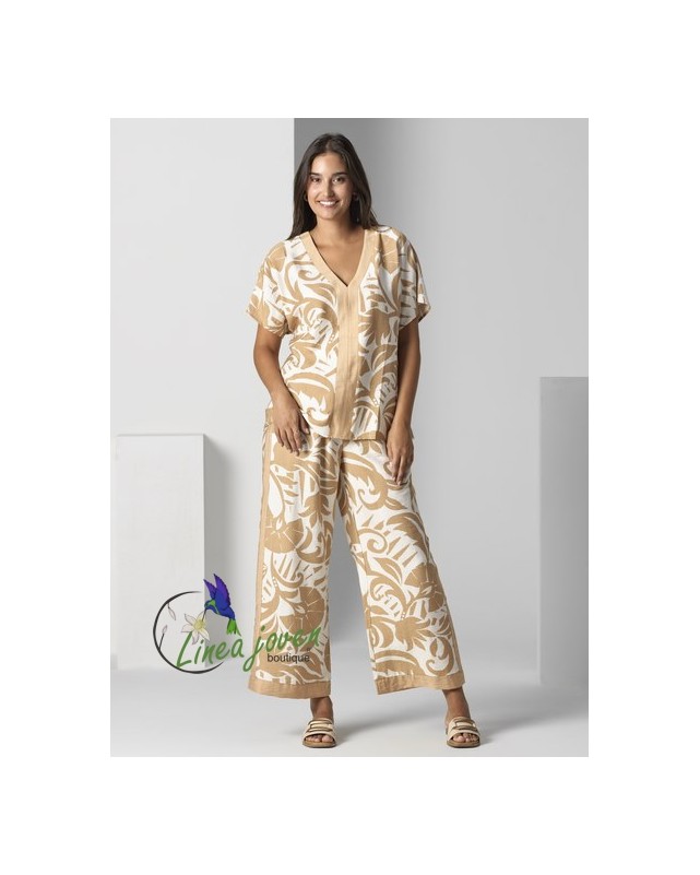 Conjunto Blusa y Pantalón blanco...