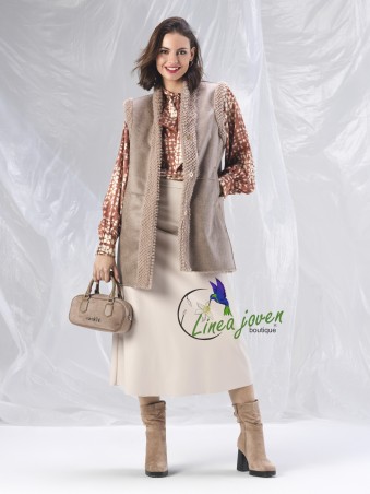 Chaleco nude detalles pelo