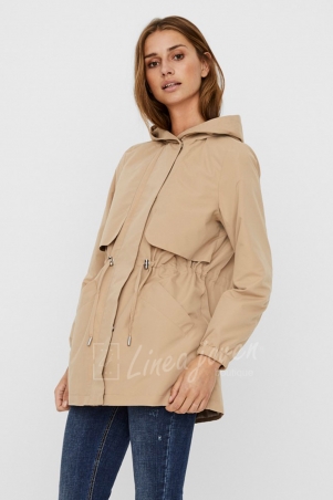 Chaqueta con capucha varios...